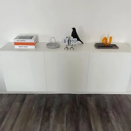 Appartamento Moderne Und Stilvolle Direkt Am Teich
