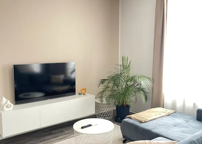 Moderne Und Stilvolle Direkt Am Teich Appartement